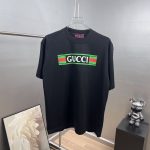 Classic red and green ribbon print short-sleeved T-shirt, unisex, loose and casual top, versatile style - Image 2